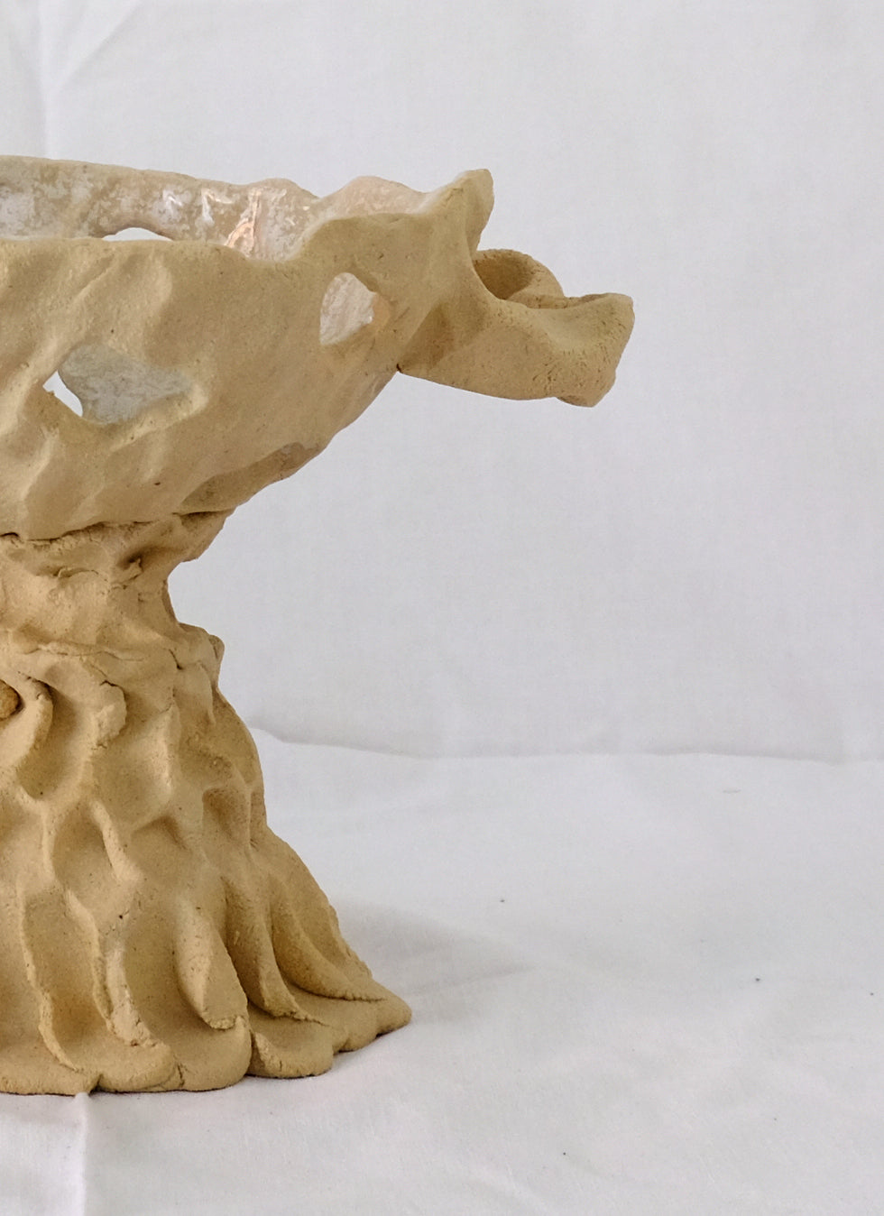 LEAKY CUP
